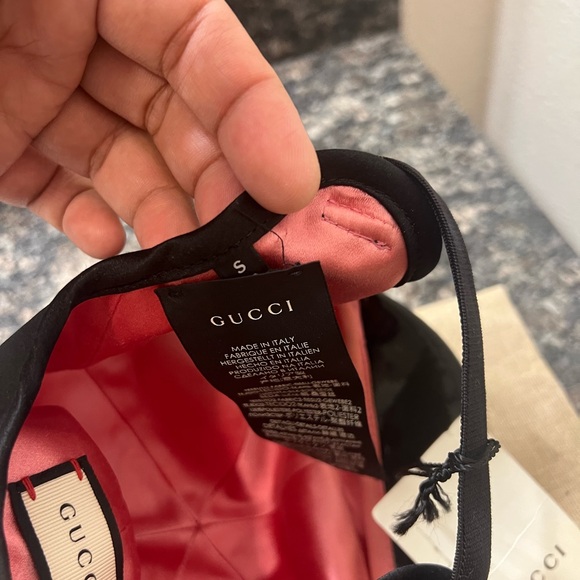 Gucci x Chloe Kids Riding Style Satin Cap Chin Strap Black Small - Picture 6 of 8